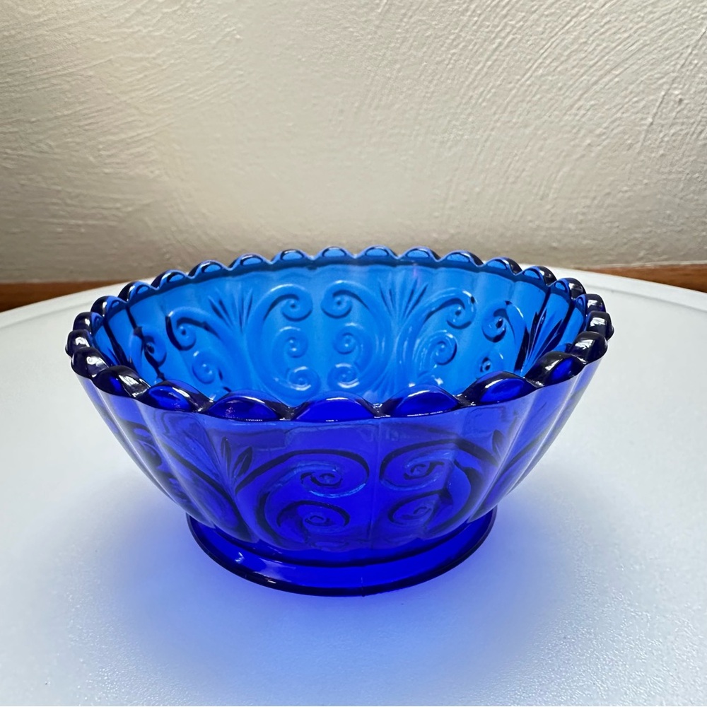 Vintage Small Cobalt Blue Imperial Glass Bowl / Trinket Dish